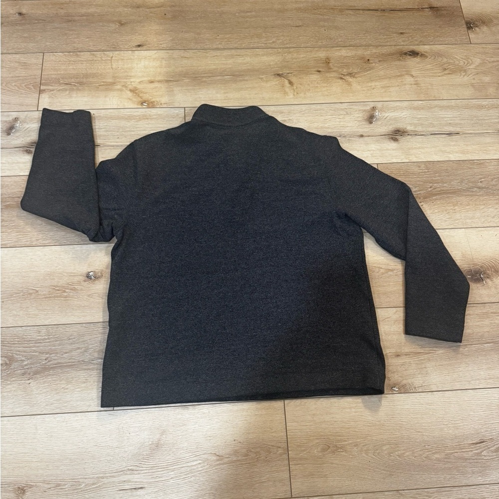 Van Heusen dark heathered gray quarter zip pullover sweater, low collar, L. - Picture 6 of 9